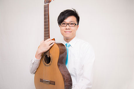 photo of Simon KWAN